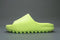 adidas Yeezy Slide - Lage sneakers - Maat 44 1/2 - GROEN