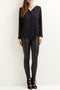 VILA VILUCY LS SHIRT - Doorknoop blouse - V-hals - XS
