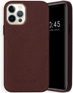 Selencia Hoesje Geschikt voor iPhone 12 Pro / 12 Hoesje - Selencia Gaia Slang Backcover - Donkerrood