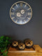 Zwarte klok - Wandklok industrieel - Klok goud 60 cm