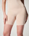 Spanx OnCore - High Waisted Mid Thigh short - Platte buik en slanke taille - Soft Nude