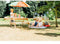 Plum® Houten Picknicktafel - Met Parasol - Geschikt voor 18 maanden en ouder - L105 x B89 x H49 cm