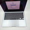 Apple MacBook Air (2025) - 13