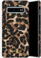 Selencia Hoesje Geschikt voor Samsung Galaxy S10 Hoesje - Selencia Maya Fashion Backcover - bruin