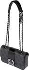 Guess Logo City Small Convertible Xbody Flap - Schoudertas met magneetsluiting - Antraciet
