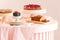 J-Line bord Cake bord onder glas - taartplateau - keramiek - roze - small