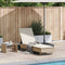 vidaXL - Ligbed - met - wielen - en - kussen - poly - rattan - beige