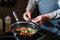 Honingraat Heavy Duty anti-aanbak Koekenpan - Steelpan - wok - met deksel 30 cm - Gas - Elektrisch - Inductie - Oven