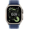 Apple Watch Ultra 3 - GPS + Cellular - 49 mm - Natuurlijke titanium kast - Blauw/felblauw Trail Loop-bandje M/L