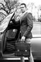The Chesterfield Brand Leren Schoudertas Zwart Mario