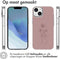 iMoshion Hoesje Geschikt voor iPhone 14 Hoesje Siliconen - iMoshion Design hoesje - Roze / Floral Pink