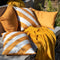 Dutch Decor - SANZENO - Outdoor Kussenhoes 45x45 cm - waterafstotend en uv-bestendig - gestreept - Golden Glow - wit en geel