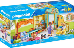 PLAYMOBIL - My Life Puppy zorgcentrum 71743 - Verzorgingsstation voor puppy's - Leeftijd vanaf 4 jaar