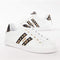 Guess Relka - Dames Sneakers - Imitatieleer met studs - Wit - Maat 37