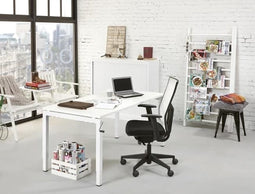 4 poots slinger verstelbaar bureau zit/zit Kubus breed 180CM diep 80CM bladkleur Wit framekleur Wit (RAL9010)
