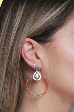 Scmyk ES-275 C - Oorbellen - Zilver plated met oranje en parelmoer druppel - Zilverkleurig