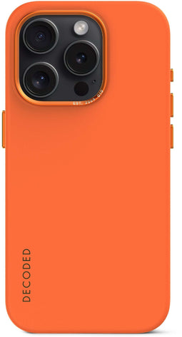 Decoded D24IPO15PBCS9AH - Silicone Back Cover - Schokbestendig - Oranje