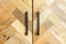 Liviza Visgraat kast Vicent - Mangohout - Rechthoek Hout - 200 cm , 105 cm , 45 cm