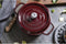 Staub Braadpan - Rond - 24 cm - Gietijzer deksel - Rood