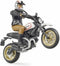 Bruder - Ducati Scrambler Desert Sled kuskilla (BR63051)