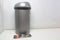 Brabantia Touch Bin - Prullenbak - 60 l - Platinum