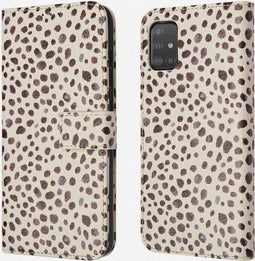 iMoshion Hoesje Geschikt voor Samsung Galaxy A51 Hoesje Met Pasjeshouder - iMoshion Design Bookcase smartphone - Meerkleurig / Black And White Dots