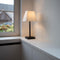 Atmooz - Tafellamp Buranella - Slaapkamer / Woonkamer - Industrieel - Zwart en witte kap - Hoogte 47cm - Metaal