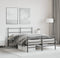 vidaXL - Bedframe - met - hoofd- - en - voeteneinde metaal - zwart - 140x200 - cm