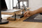 Oakywood Desk Shelf - Massief Eiken / Zwart - Echt Hout Dual Monitor Standaard Beeldschermverhoger Clean Desk Ergonomisch Stijlvol