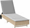 vidaXL - Ligbed - met - wielen - en - kussen - poly - rattan - beige