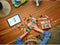 LEGO Friends 42653 - Muziekwinkel en Appartement - 3 minifiguren - 483 onderdelen