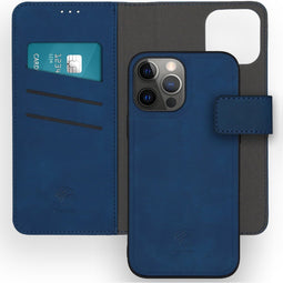 iMoshion Hoesje Geschikt voor iPhone 13 Pro Max Hoesje Met Pasjeshouder - iMoshion Uitneembare 2-in-1 Luxe Bookcase - Blauw