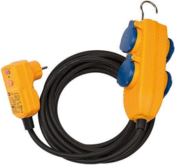 Brennenstuhl 1168720010 - Adapterkabel FI IP 44 - 4x contactdozenblok - Zwart