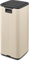Brabantia Bo Touch Bin - Prullenbak - 30 liter - Soft Beige