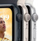 Apple Watch SE (2022) - Smartwatch - Gezondheidsmonitoring en valdetectie - Sterrenlicht Aluminium
