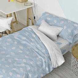 Happy Friday Duvet cover set 2 pieces Clouds blue 180x220 cm (Single) Blue