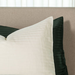 Kayori Elin - Dekbedovertrek Katoensatijn 140x200-220 cm - Luxe en zacht - Offwhite