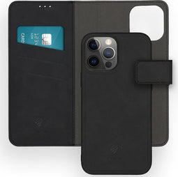 iMoshion Hoesje Geschikt voor iPhone 13 Pro Max Hoesje Met Pasjeshouder - iMoshion Uitneembare 2-in-1 Luxe Bookcase - Zwart