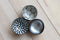 Noya - Coconut Bowl - Kokosnoot - Schaal Kom - Zilver Grijs Metallic Leaf