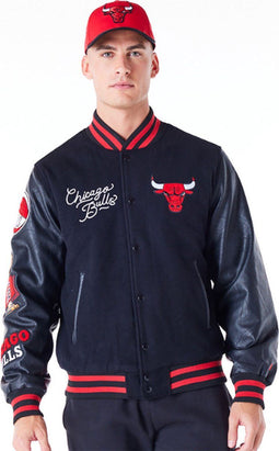 New Era - Chicago Bulls - NBA Patch Black and Red Varsity Jacket
