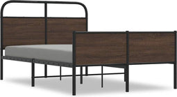 vidaXL - Bedframe - zonder - matras - bewerkt - hout - bruin - eikenkleur - 140x200 - cm