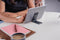 Dörr ST-1155 - Smartphonehouder - Traploos instelbare hoek - Metallic-grijs