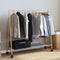 vidaXL - Kledingrek - met - schappen - en - wielen - 106x34x106,5 - cm - bamboe