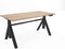 Zit-sta bureau Ypsos met Y-poot breed 140CM frame Zwart (RAL9005) blad Logan eiken
