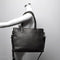Berba Grote Schoudertas / Crossbodytas - Dames - Leer - Laguna - Gestreept - Zwart