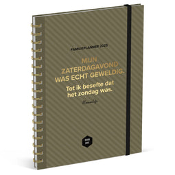 Lannoo Graphics 2025 jaaragenda/familie-agenda - 180 x 240mm - met metalen spiraal - reeks: Mama Baas - design: ZATERDAGAVOND