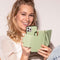 Selencia Hoesje Geschikt voor iPhone 13 Hoesje Met Pasjeshouder - Selencia Llyr 2-in-1 Uitneembare Slang Bookcase - Groen