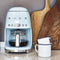 SMEG DCF02PBEU - Filterkoffiemachine - 10 koppen - Warmhoudfunctie - Pastelblauw