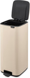 Brabantia Bo Pedaalemmer - 30 liter - Soft Beige - Soft-close - Cradle-to-Cradle® Brons