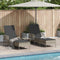 vidaXL - Ligbedden - 2 - stuks - met - Kussens - en - Tafel - Lichtgrijs - Poly - Rattan